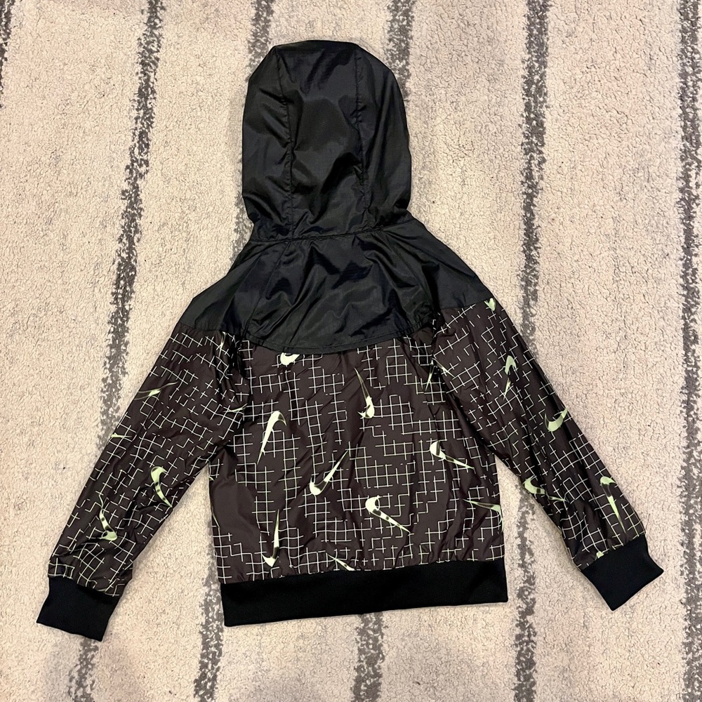 Nike Windrunner jacket - Picture 2 of 2